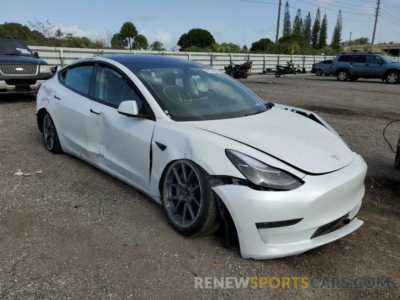 1 Photograph of a damaged car 5YJ3E1EA6NF188196 TESLA MODEL 3 2022