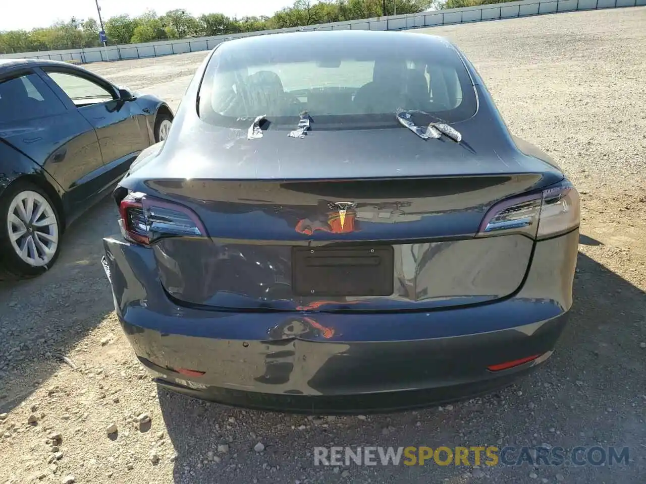 6 Photograph of a damaged car 5YJ3E1EA6NF188358 TESLA MODEL 3 2022