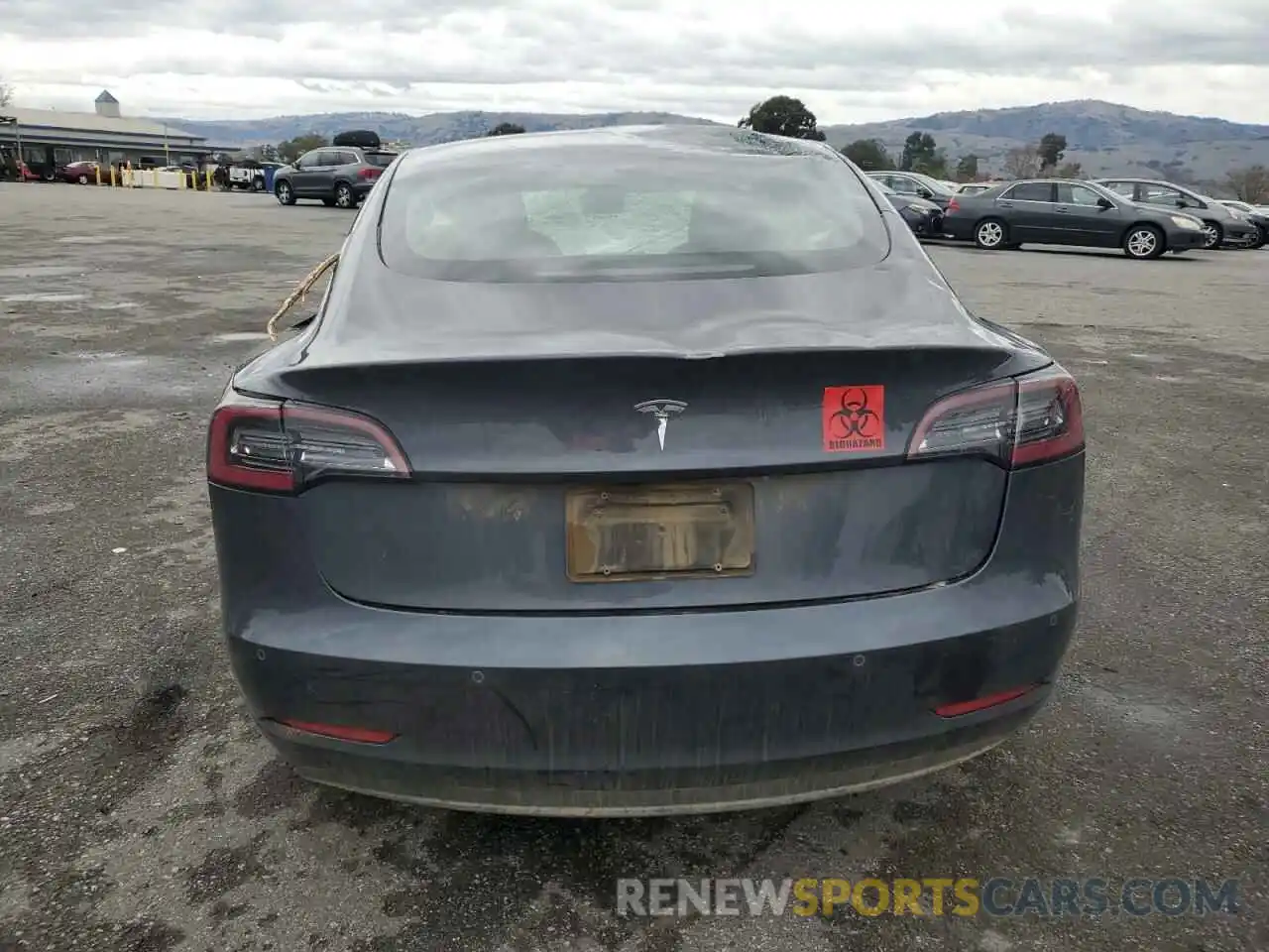 6 Photograph of a damaged car 5YJ3E1EA6NF242970 TESLA MODEL 3 2022