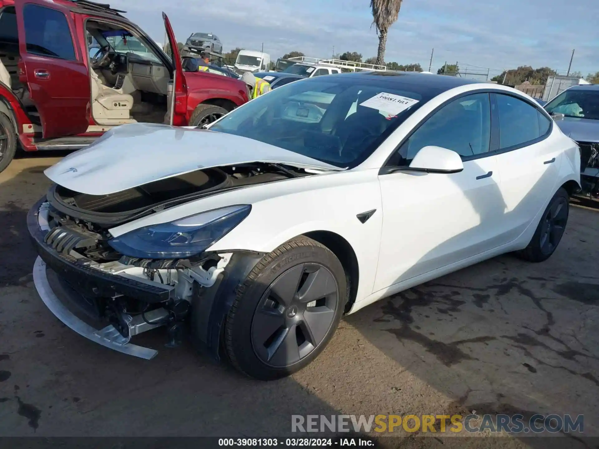 2 Photograph of a damaged car 5YJ3E1EA6NF375969 TESLA MODEL 3 2022