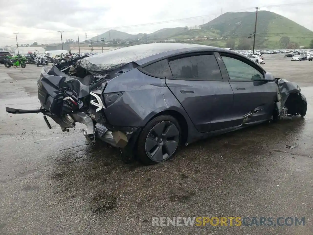 3 Photograph of a damaged car 5YJ3E1EA7NF120974 TESLA MODEL 3 2022