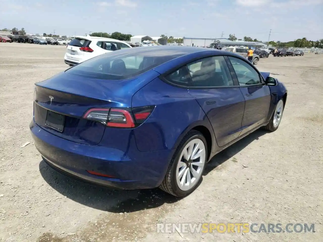 4 Photograph of a damaged car 5YJ3E1EA7NF144322 TESLA MODEL 3 2022