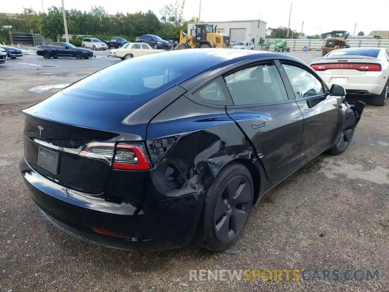 4 Фотография поврежденного автомобиля 5YJ3E1EA7NF185310 TESLA MODEL 3 2022