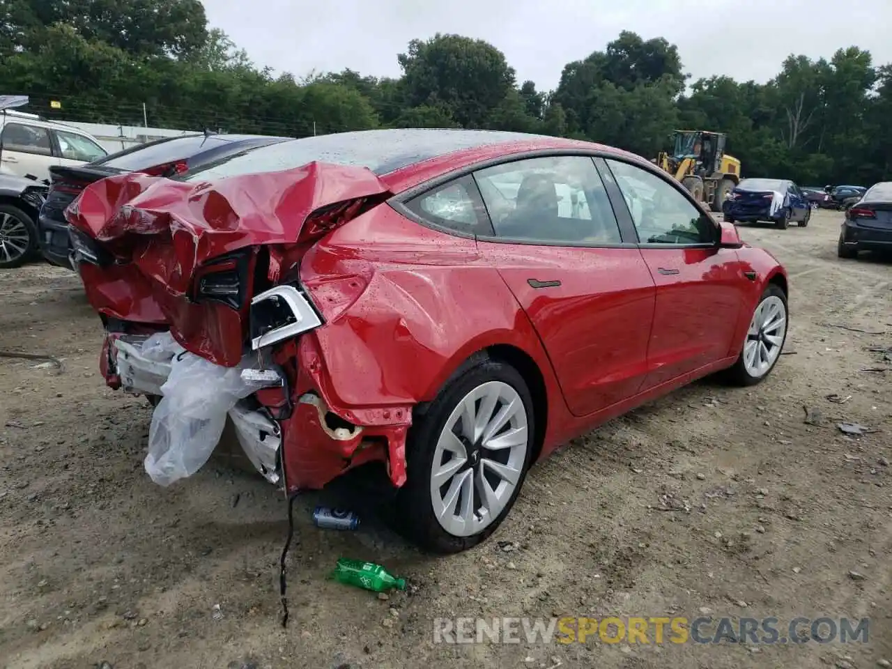 4 Photograph of a damaged car 5YJ3E1EA7NF189518 TESLA MODEL 3 2022