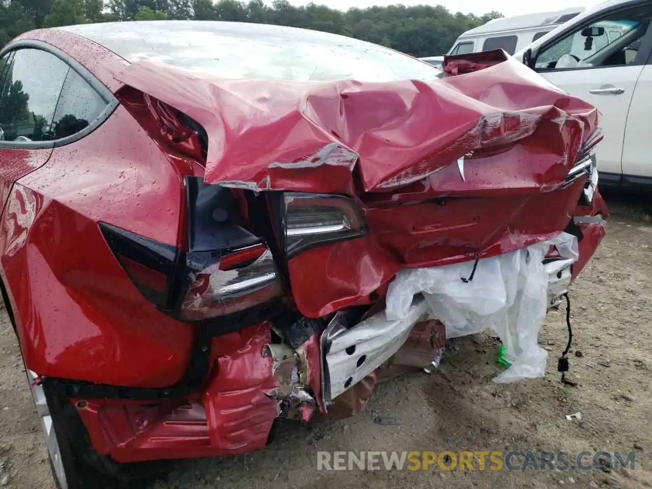 9 Photograph of a damaged car 5YJ3E1EA7NF189518 TESLA MODEL 3 2022