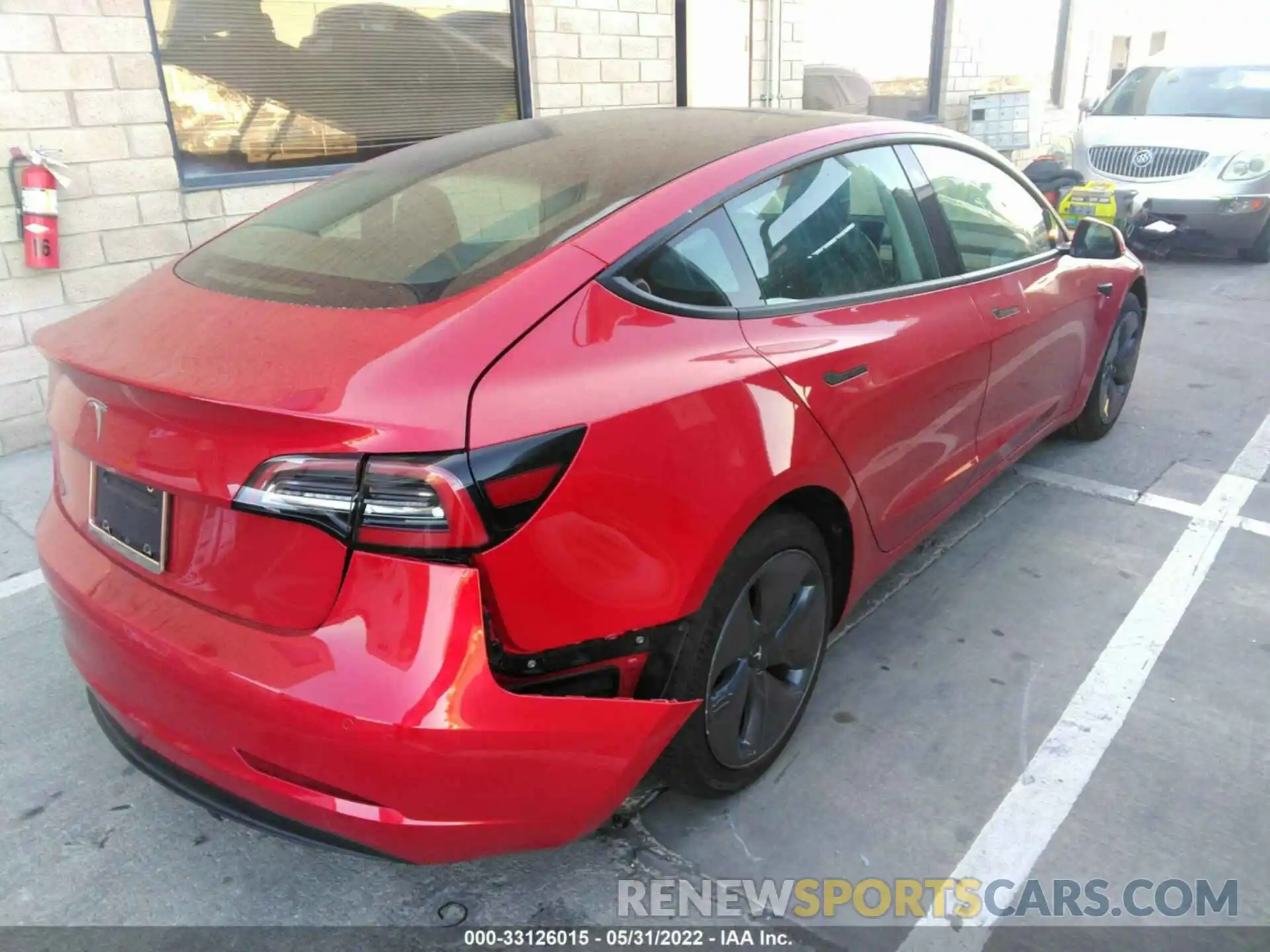 4 Photograph of a damaged car 5YJ3E1EA7NF197828 TESLA MODEL 3 2022