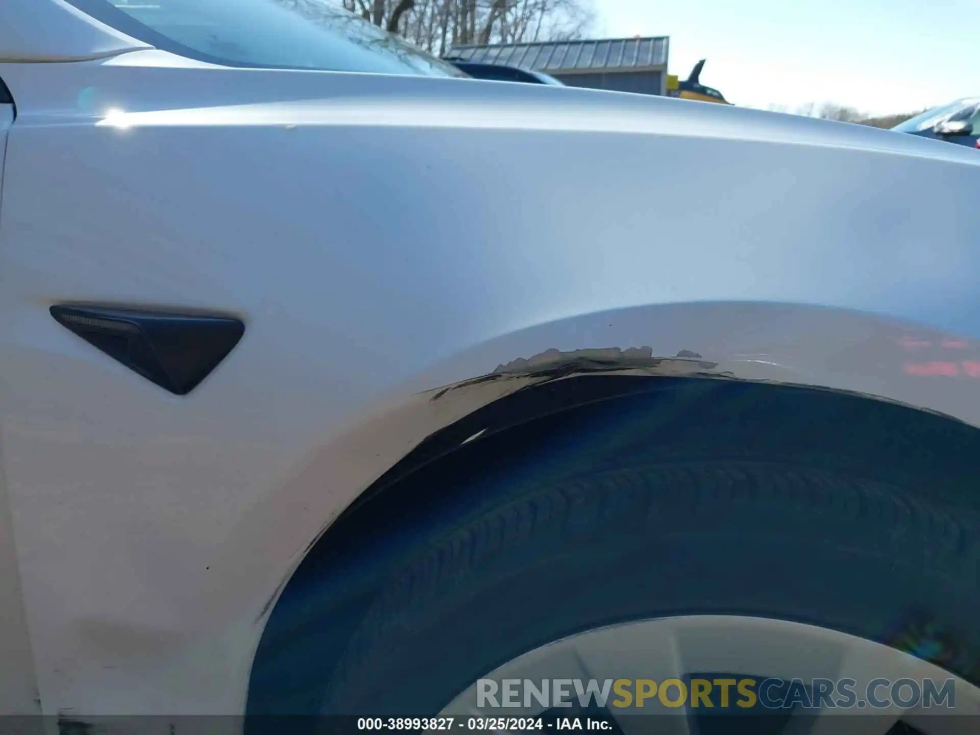 10 Photograph of a damaged car 5YJ3E1EA7NF356704 TESLA MODEL 3 2022