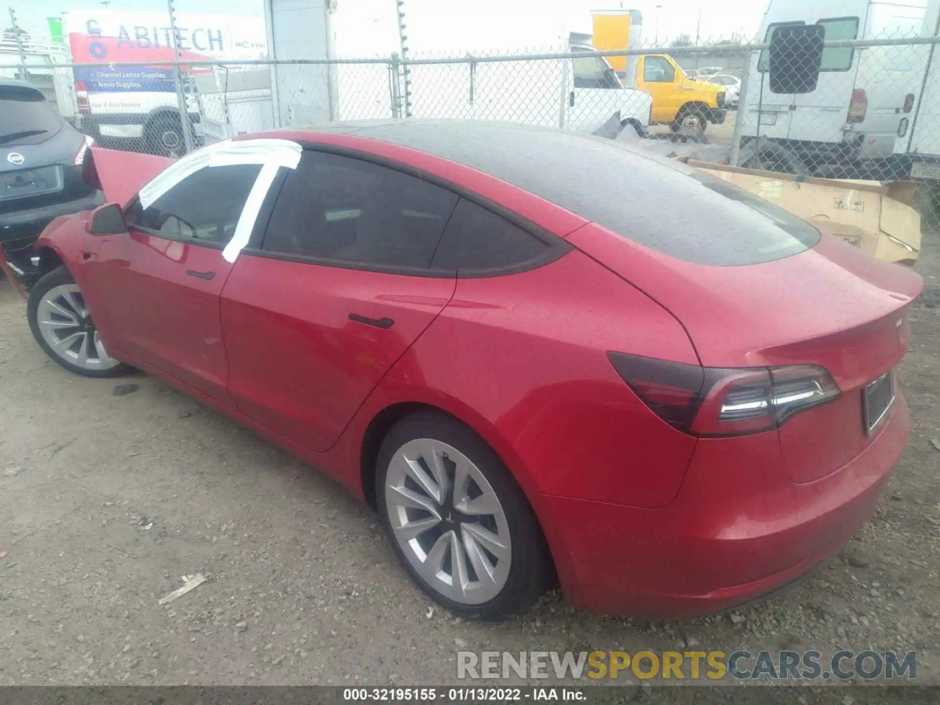 3 Photograph of a damaged car 5YJ3E1EA8NF128761 TESLA MODEL 3 2022