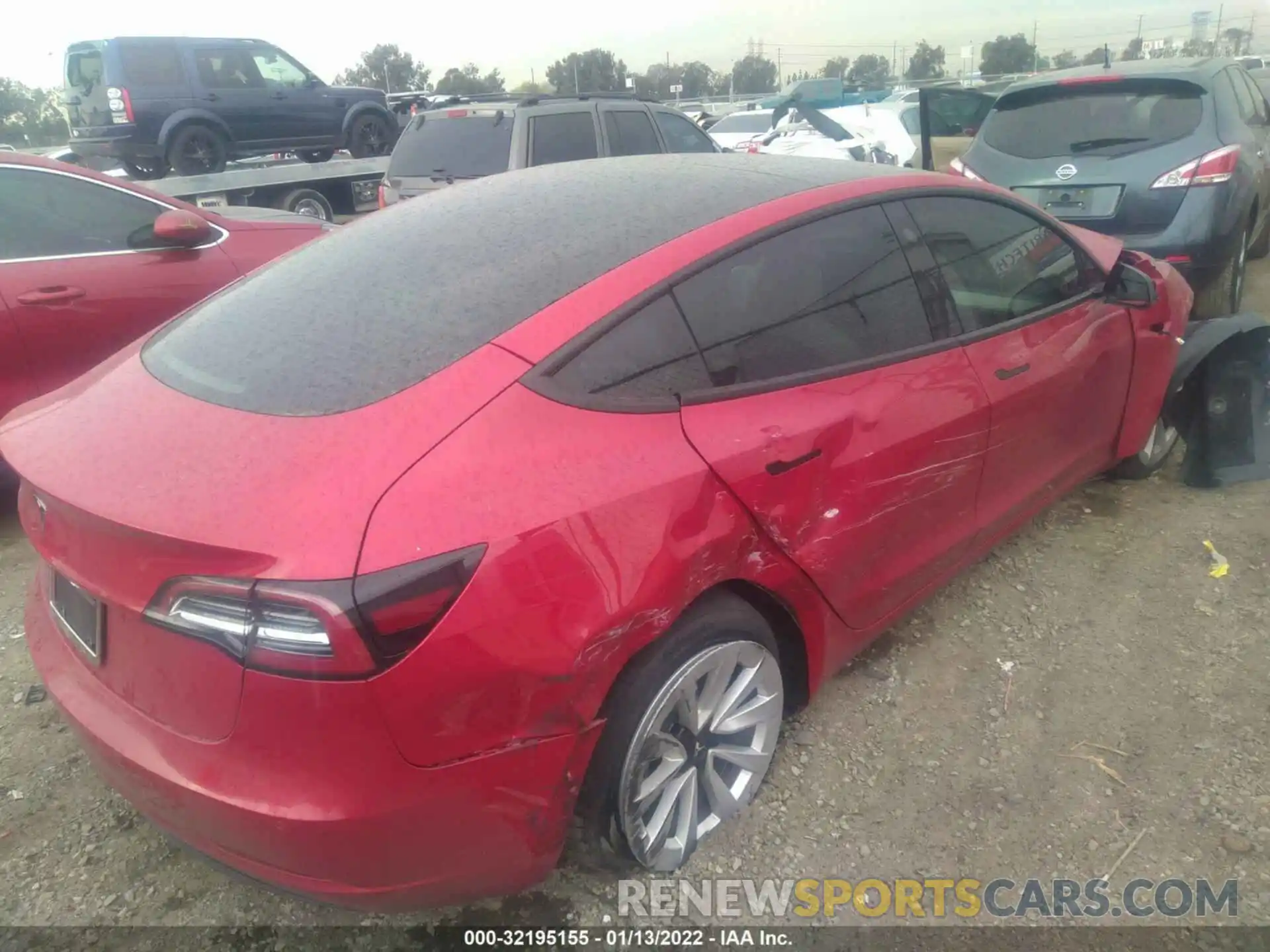 4 Фотография поврежденного автомобиля 5YJ3E1EA8NF128761 TESLA MODEL 3 2022