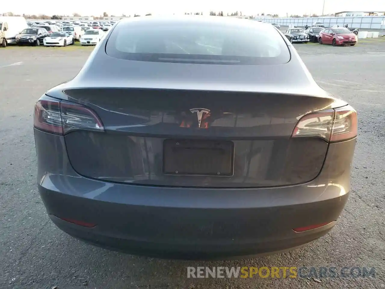 6 Photograph of a damaged car 5YJ3E1EA8NF144930 TESLA MODEL 3 2022