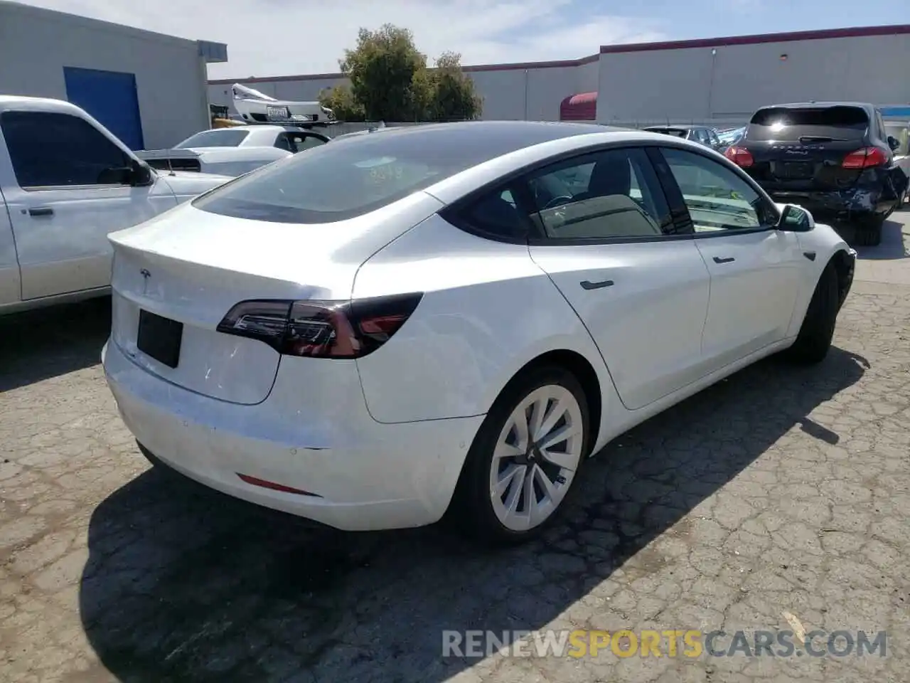 4 Photograph of a damaged car 5YJ3E1EA8NF188667 TESLA MODEL 3 2022