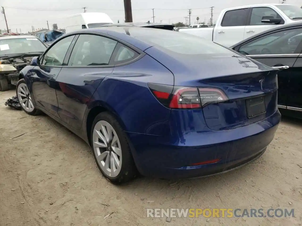 3 Photograph of a damaged car 5YJ3E1EA8NF190211 TESLA MODEL 3 2022