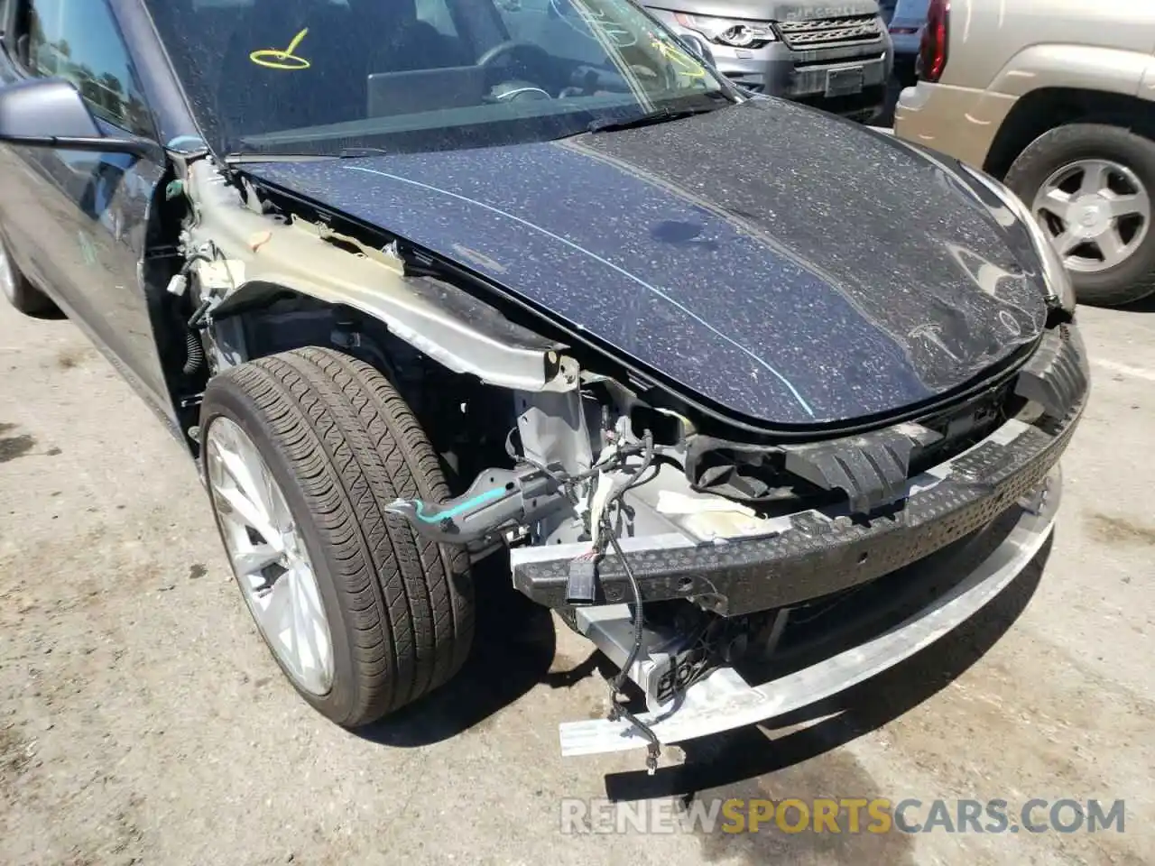 9 Photograph of a damaged car 5YJ3E1EA9NF144564 TESLA MODEL 3 2022