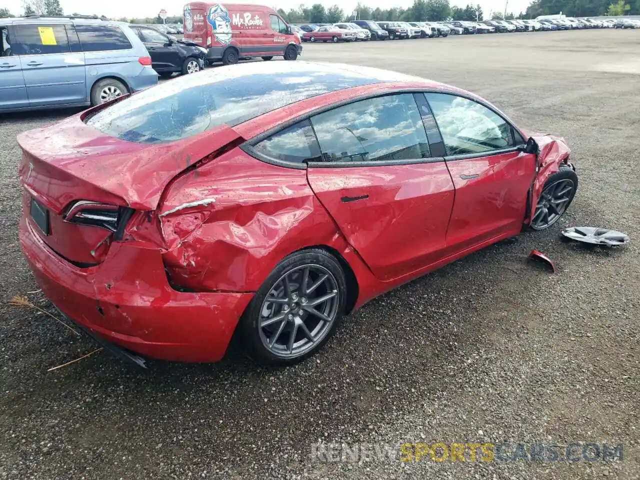 4 Photograph of a damaged car 5YJ3E1EA9NF167620 TESLA MODEL 3 2022