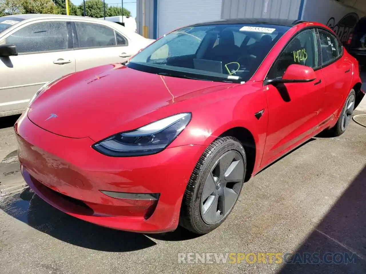 2 Photograph of a damaged car 5YJ3E1EA9NF185261 TESLA MODEL 3 2022