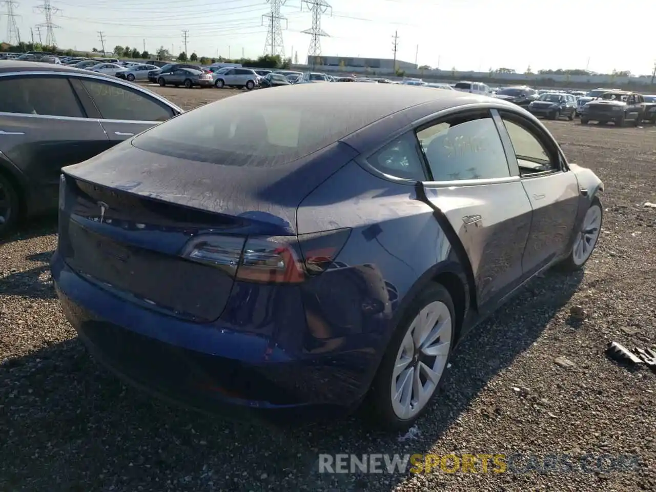 4 Фотография поврежденного автомобиля 5YJ3E1EA9NF192145 TESLA MODEL 3 2022