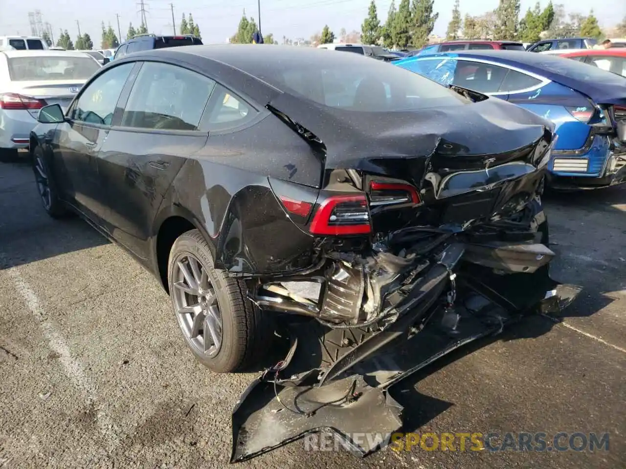 3 Photograph of a damaged car 5YJ3E1EA9NF290060 TESLA MODEL 3 2022