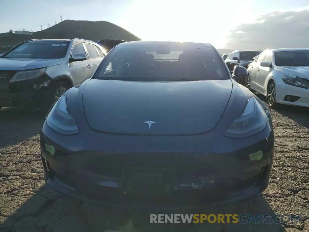 5 Фотография поврежденного автомобиля 5YJ3E1EA9NF373357 TESLA MODEL 3 2022