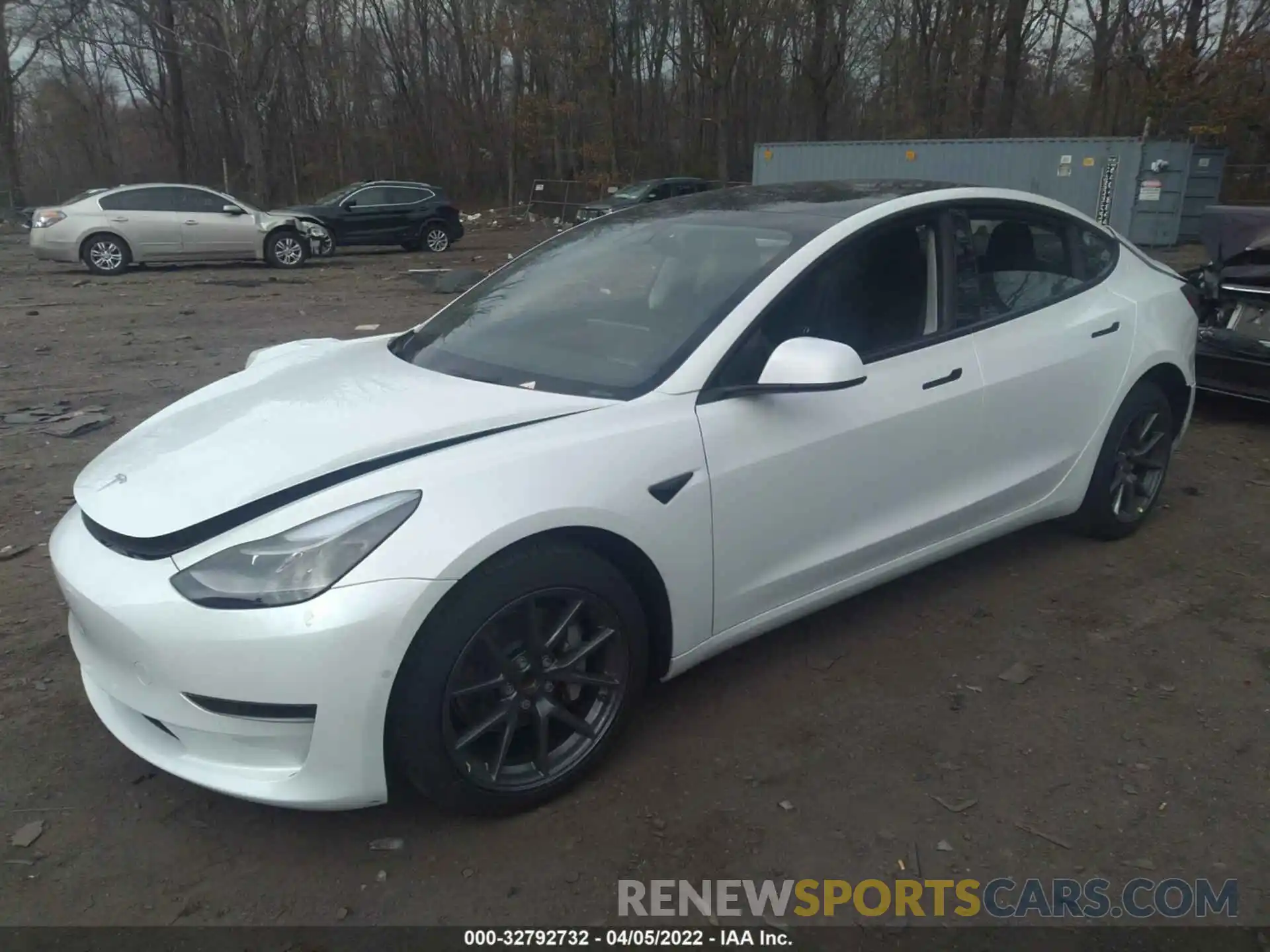 2 Photograph of a damaged car 5YJ3E1EAXNF110570 TESLA MODEL 3 2022