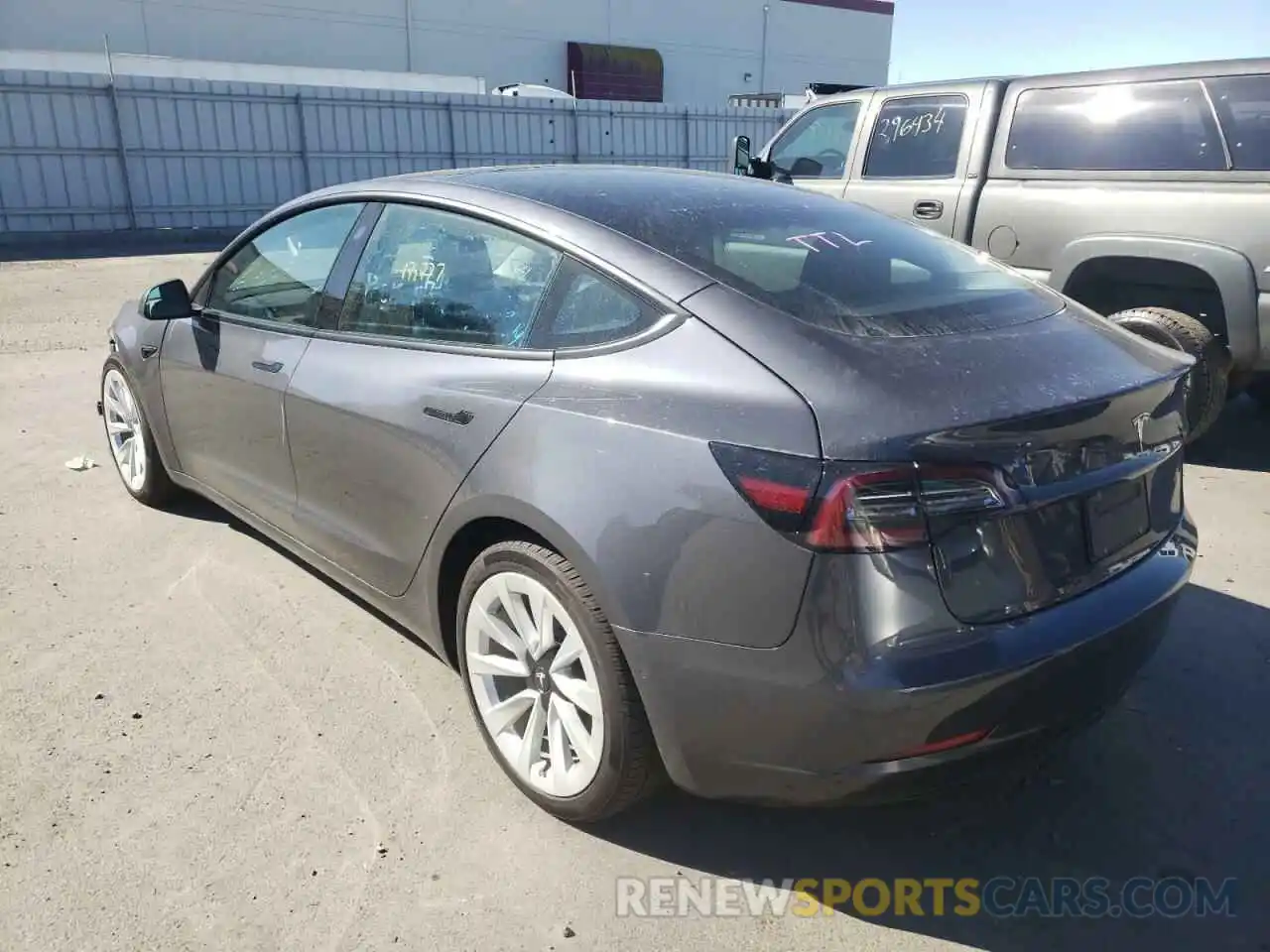 3 Photograph of a damaged car 5YJ3E1EAXNF143827 TESLA MODEL 3 2022