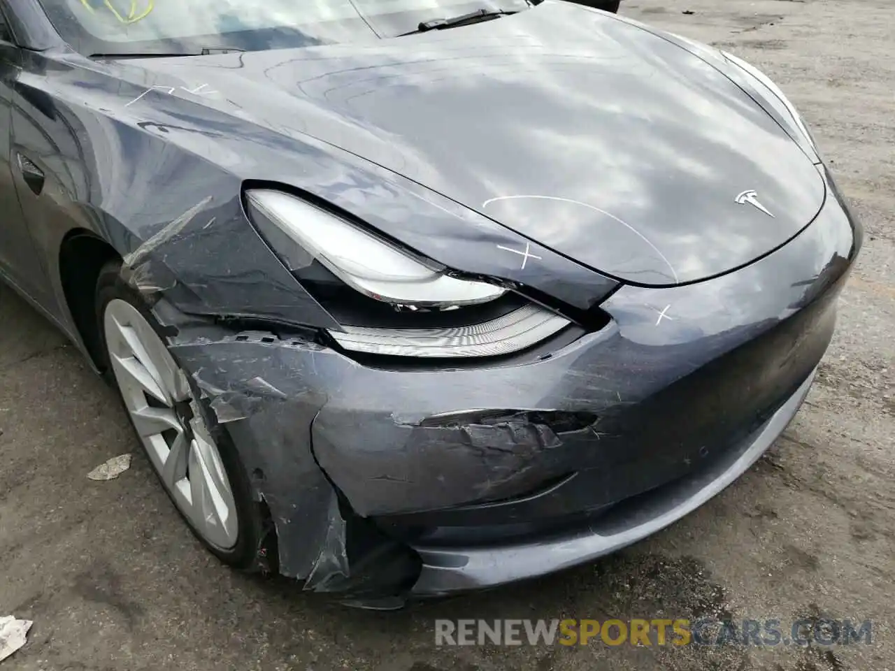 9 Photograph of a damaged car 5YJ3E1EAXNF144556 TESLA MODEL 3 2022