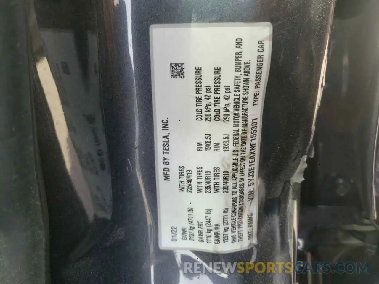 10 Photograph of a damaged car 5YJ3E1EAXNF155301 TESLA MODEL 3 2022