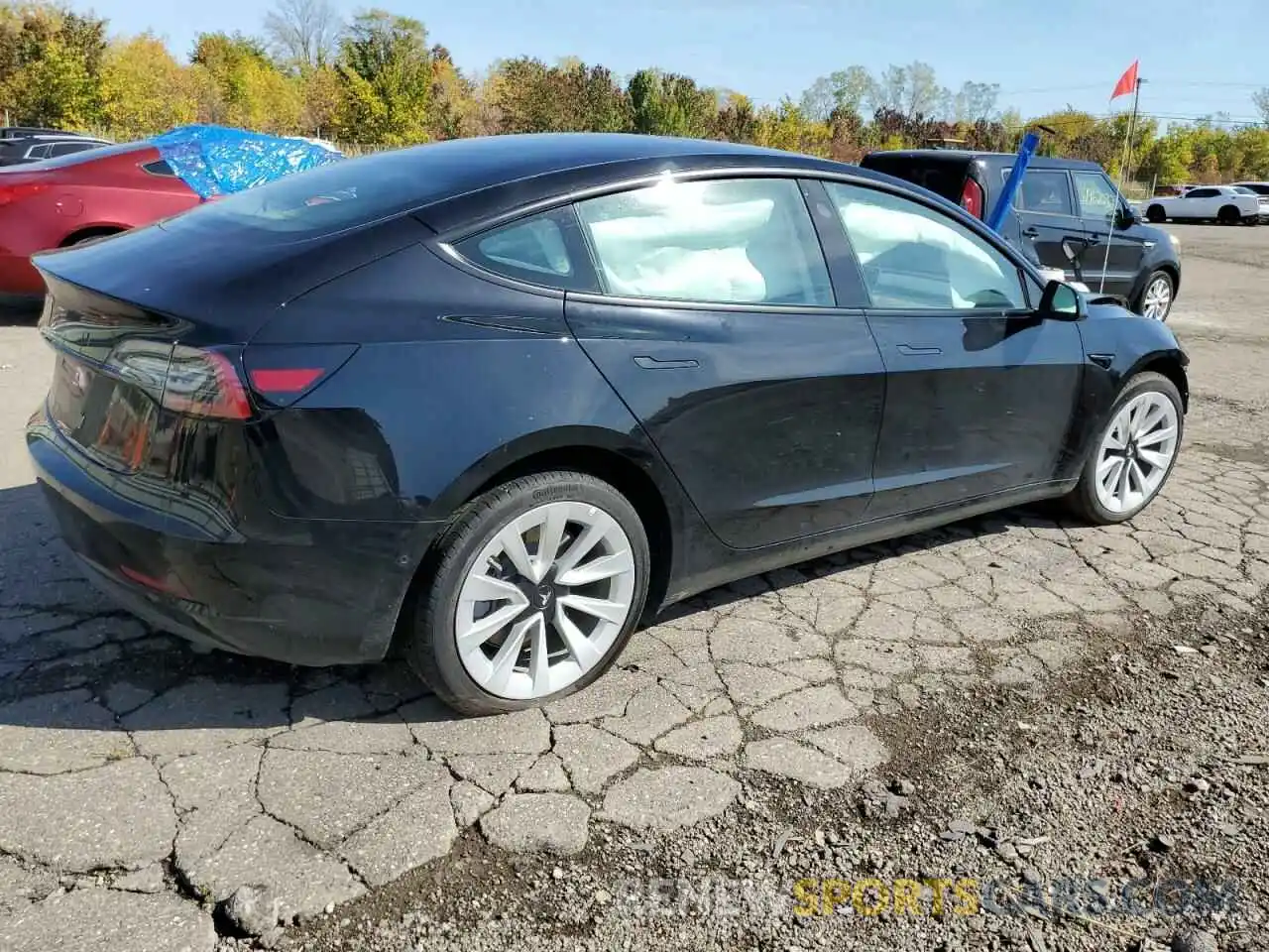 3 Photograph of a damaged car 5YJ3E1EAXNF184717 TESLA MODEL 3 2022