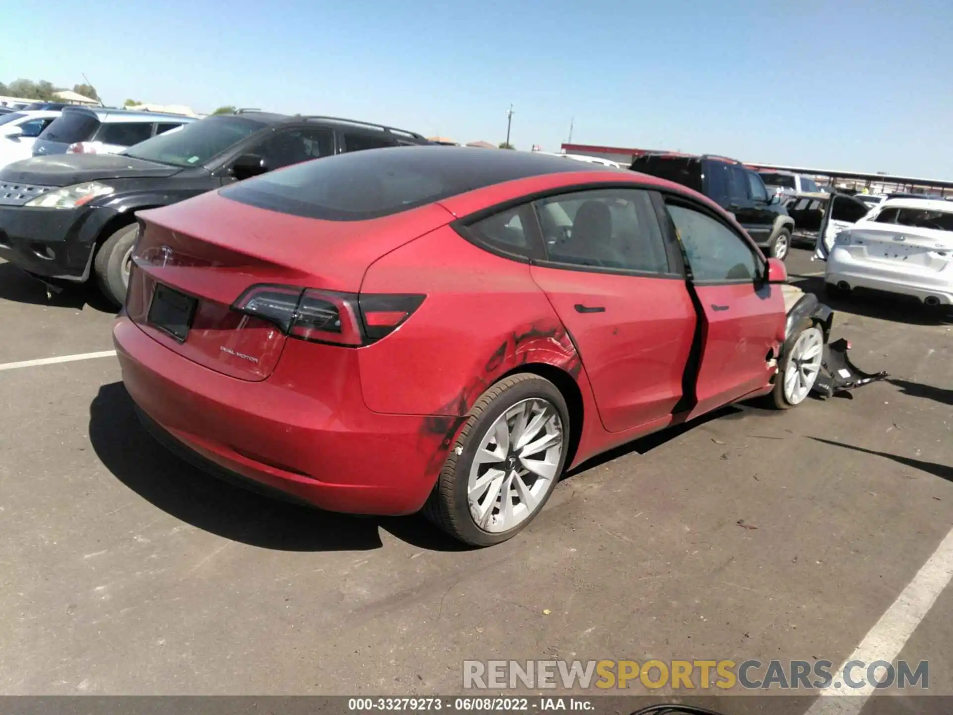 4 Фотография поврежденного автомобиля 5YJ3E1EB0NF122039 TESLA MODEL 3 2022