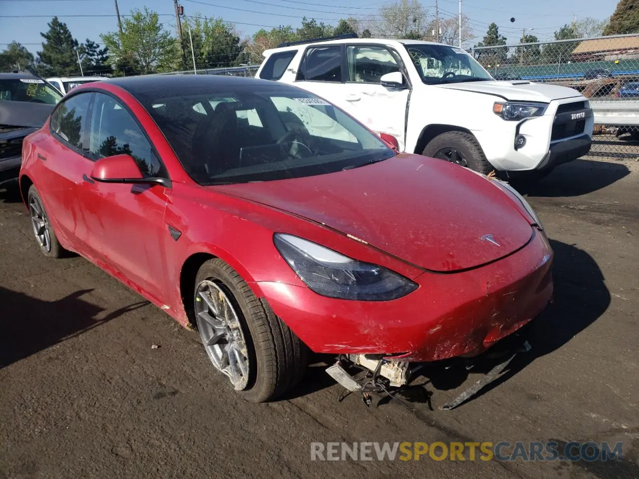 1 Photograph of a damaged car 5YJ3E1EB0NF131498 TESLA MODEL 3 2022