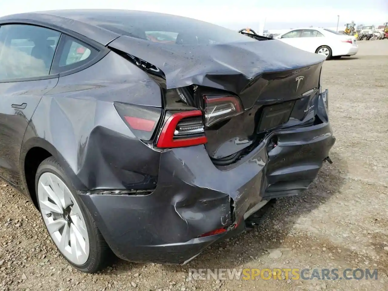 9 Photograph of a damaged car 5YJ3E1EB0NF145739 TESLA MODEL 3 2022