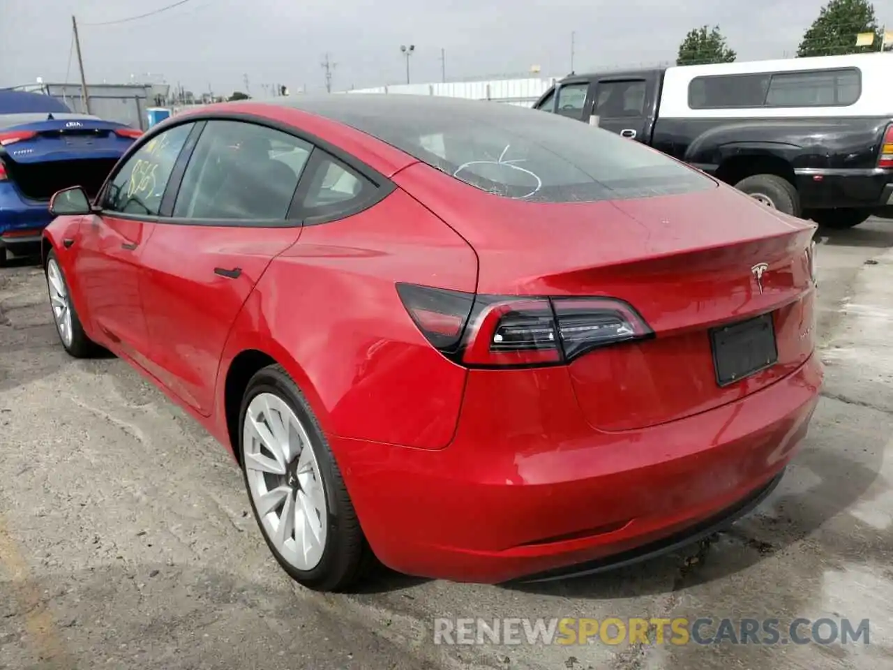 3 Photograph of a damaged car 5YJ3E1EB0NF186064 TESLA MODEL 3 2022