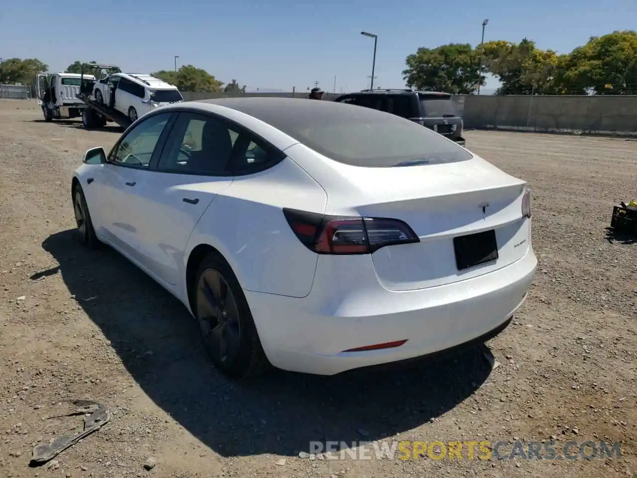 3 Photograph of a damaged car 5YJ3E1EB0NF190972 TESLA MODEL 3 2022