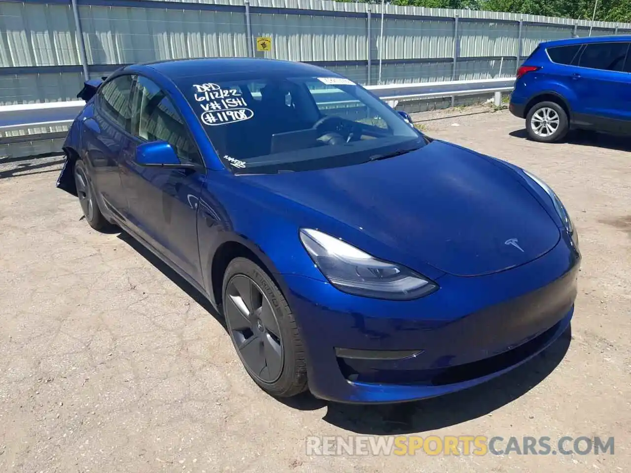 1 Photograph of a damaged car 5YJ3E1EB0NF191541 TESLA MODEL 3 2022