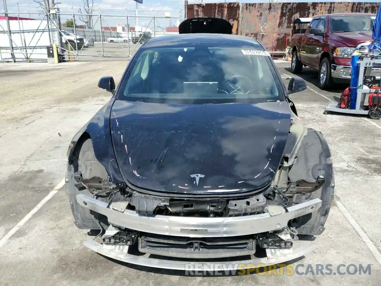 5 Photograph of a damaged car 5YJ3E1EB0NF191653 TESLA MODEL 3 2022