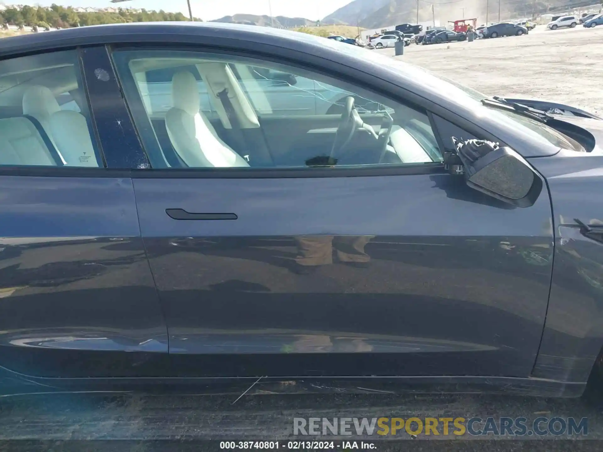 5 Photograph of a damaged car 5YJ3E1EB0NF277870 TESLA MODEL 3 2022