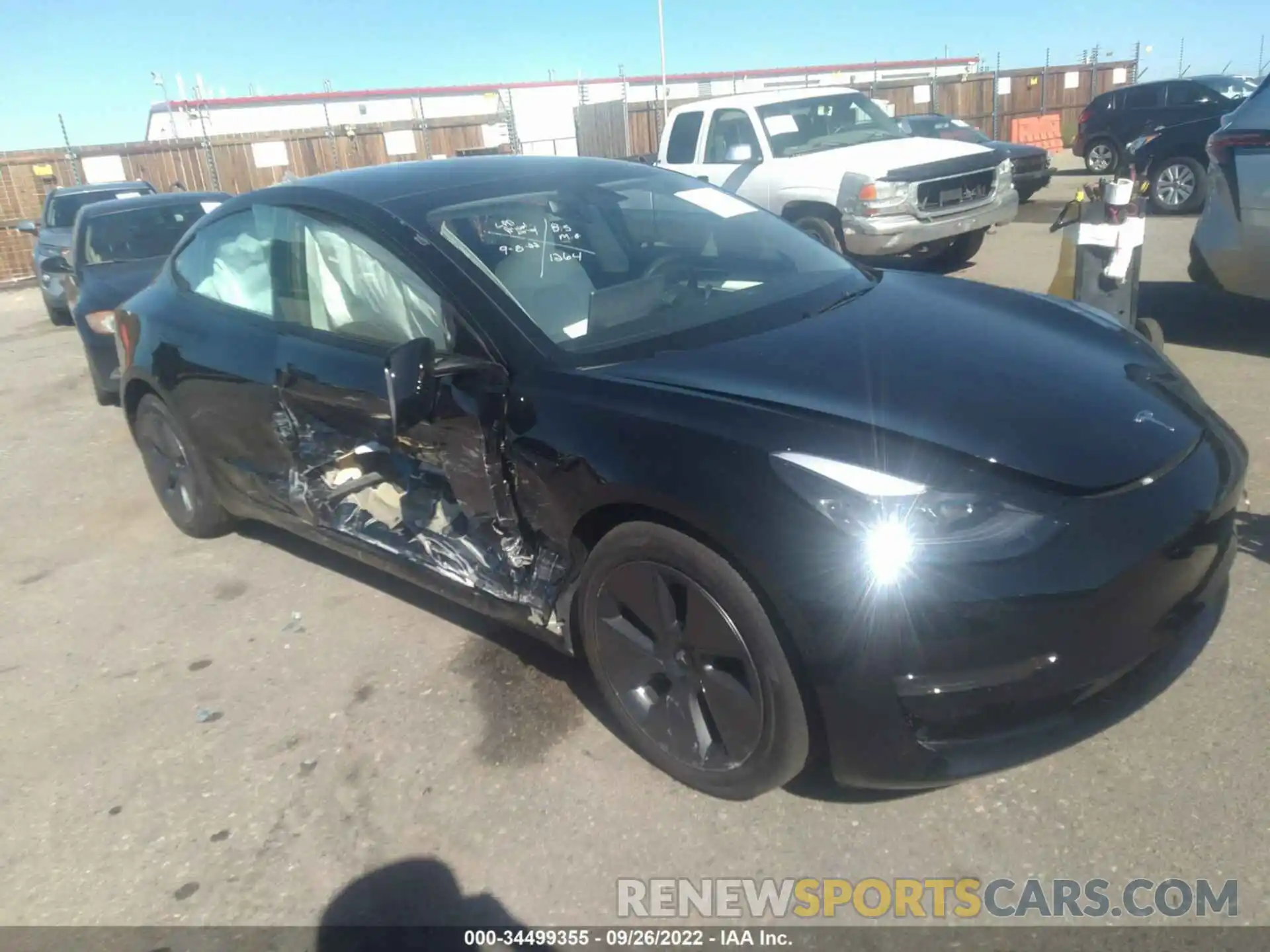 1 Photograph of a damaged car 5YJ3E1EB0NF331264 TESLA MODEL 3 2022