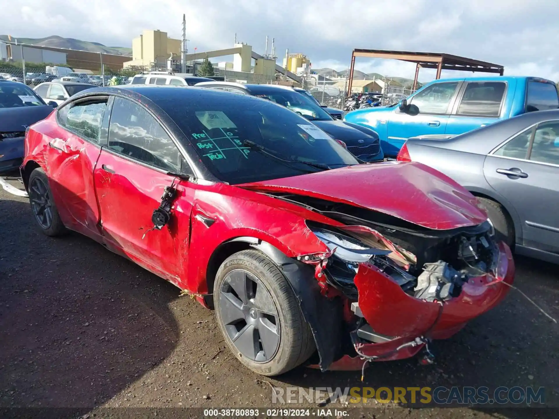 1 Photograph of a damaged car 5YJ3E1EB0NF337467 TESLA MODEL 3 2022