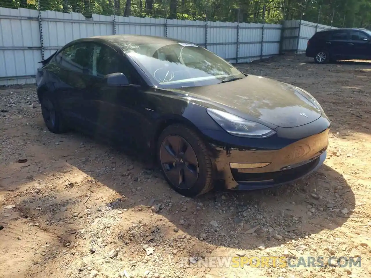 1 Photograph of a damaged car 5YJ3E1EB1NF105590 TESLA MODEL 3 2022