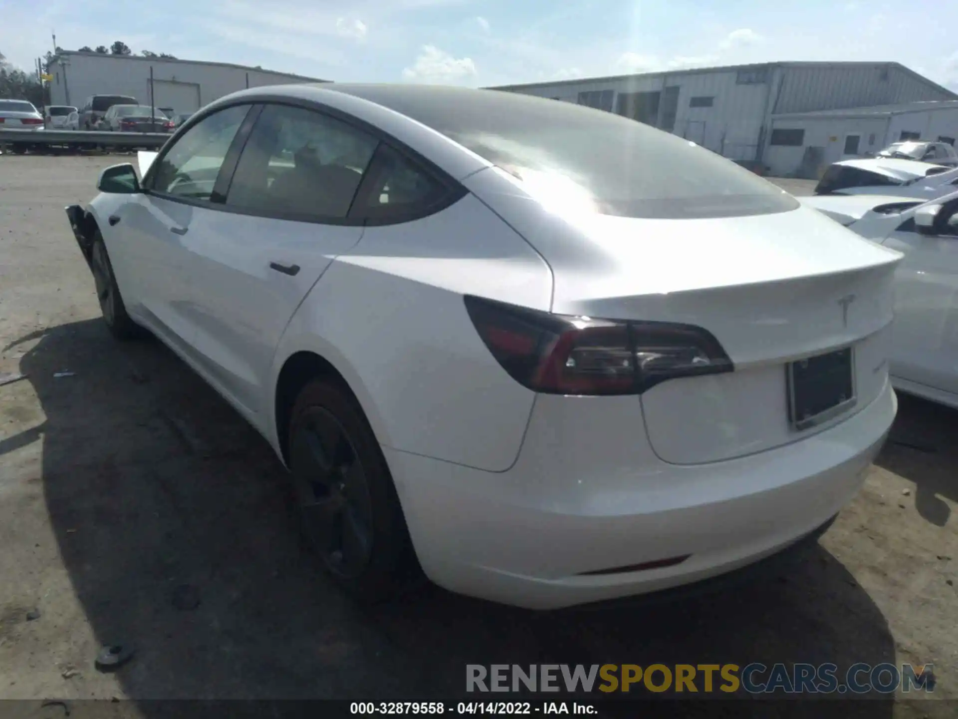 3 Photograph of a damaged car 5YJ3E1EB1NF106075 TESLA MODEL 3 2022