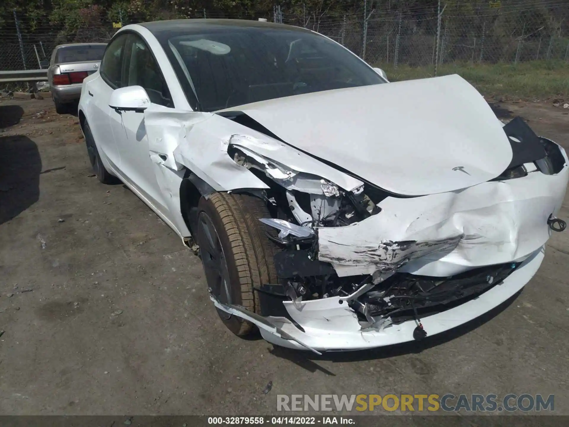 6 Photograph of a damaged car 5YJ3E1EB1NF106075 TESLA MODEL 3 2022