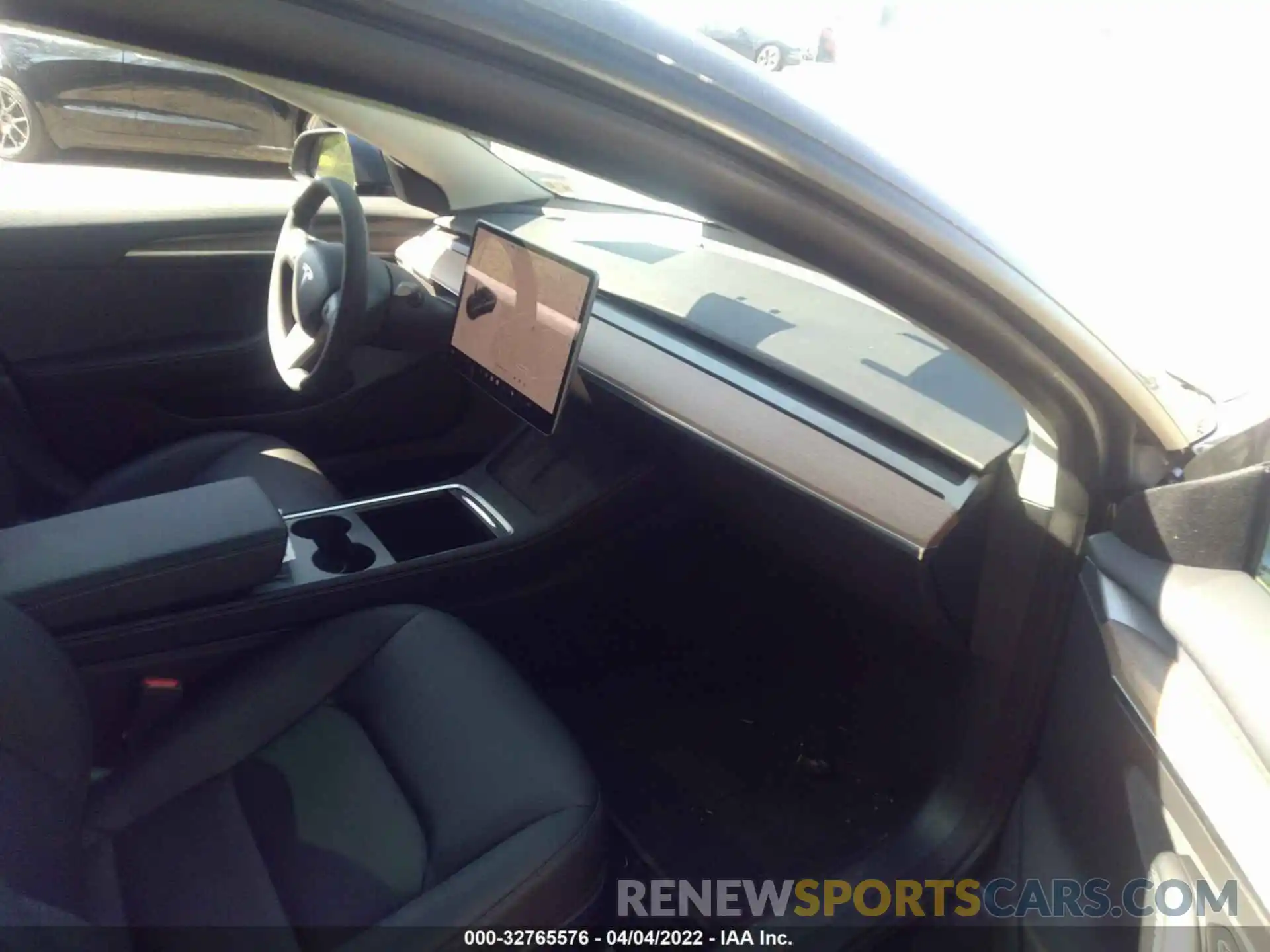 5 Photograph of a damaged car 5YJ3E1EB1NF108361 TESLA MODEL 3 2022