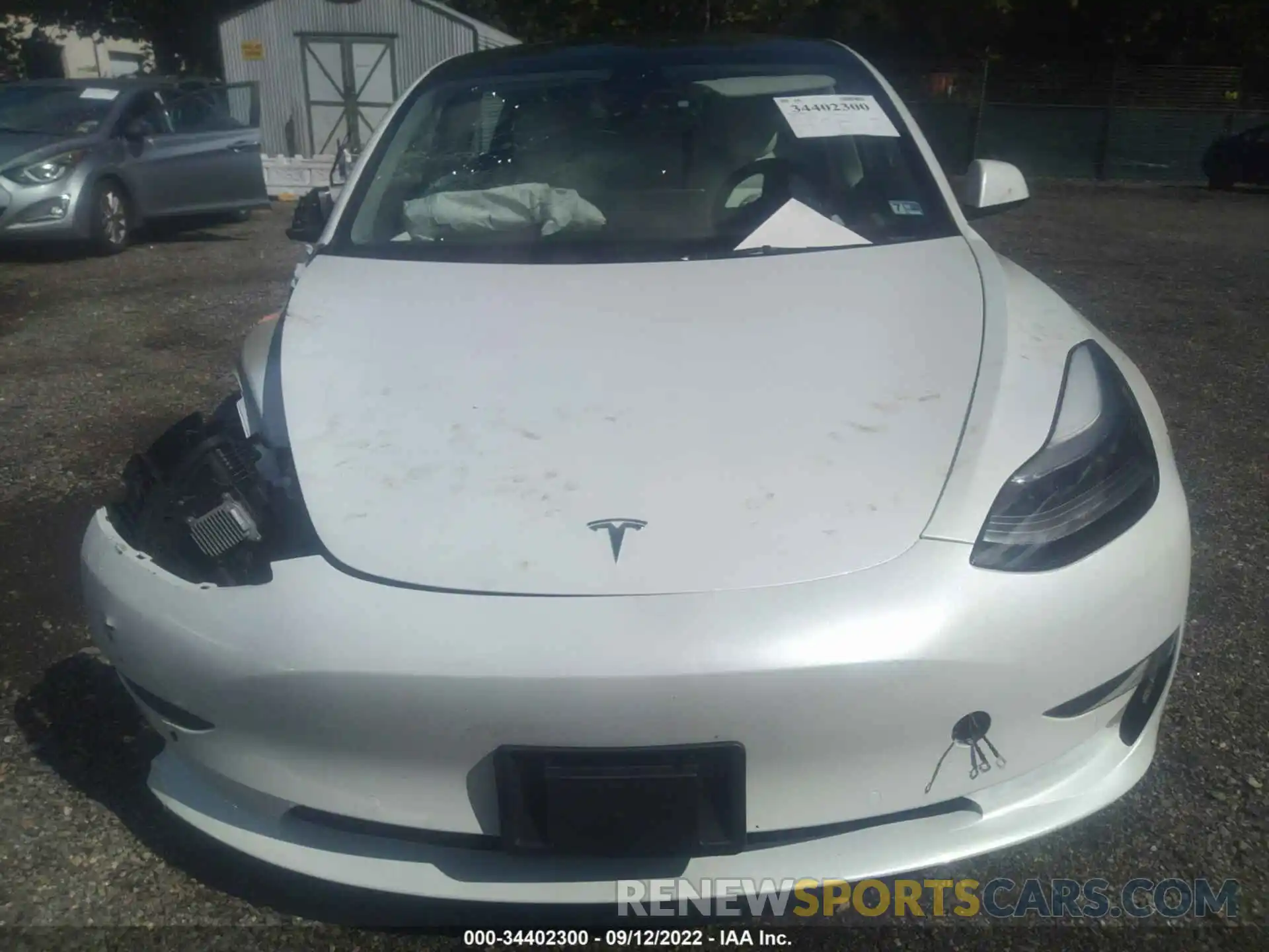 10 Photograph of a damaged car 5YJ3E1EB1NF119232 TESLA MODEL 3 2022