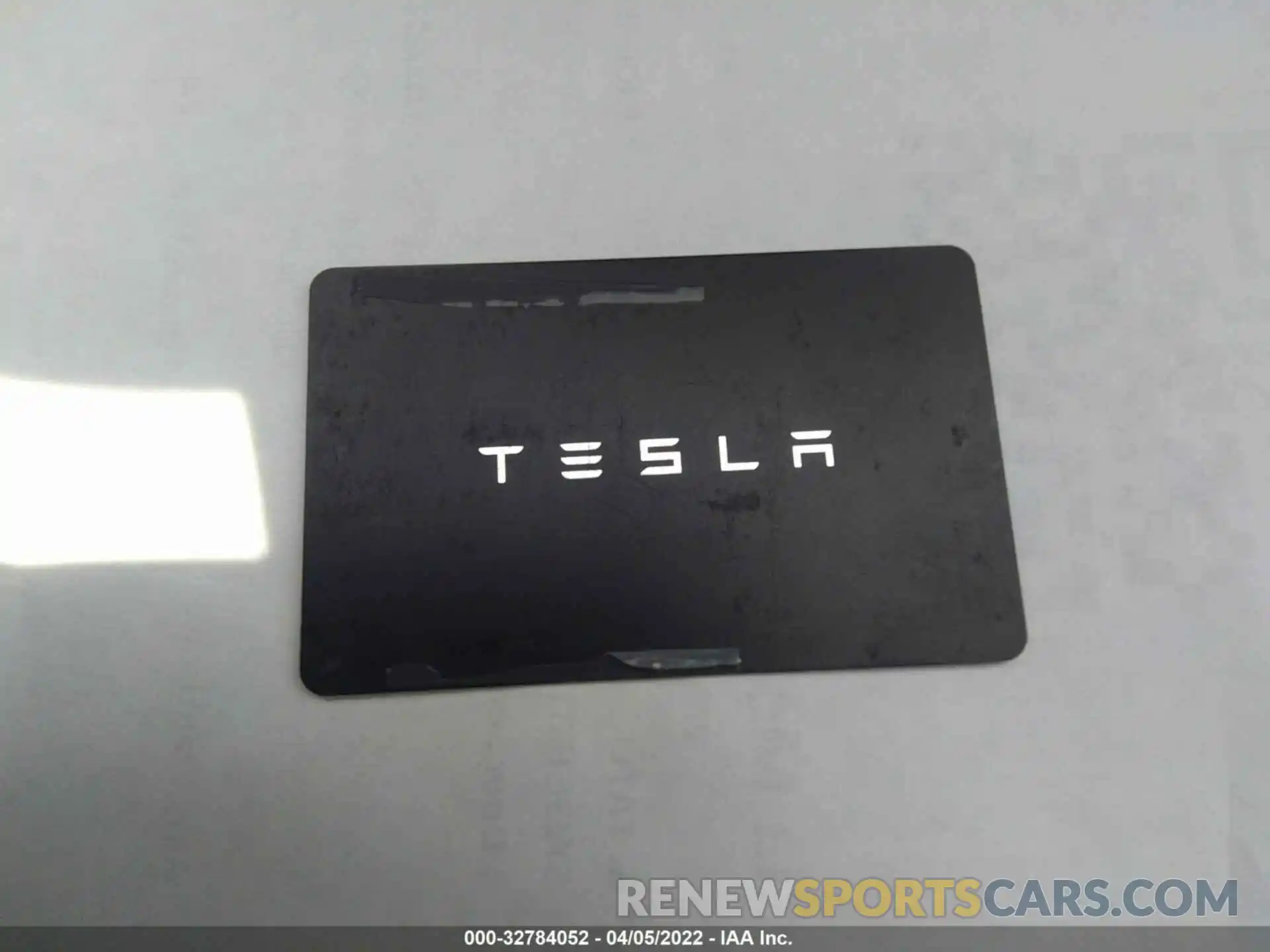 11 Photograph of a damaged car 5YJ3E1EB1NF129498 TESLA MODEL 3 2022