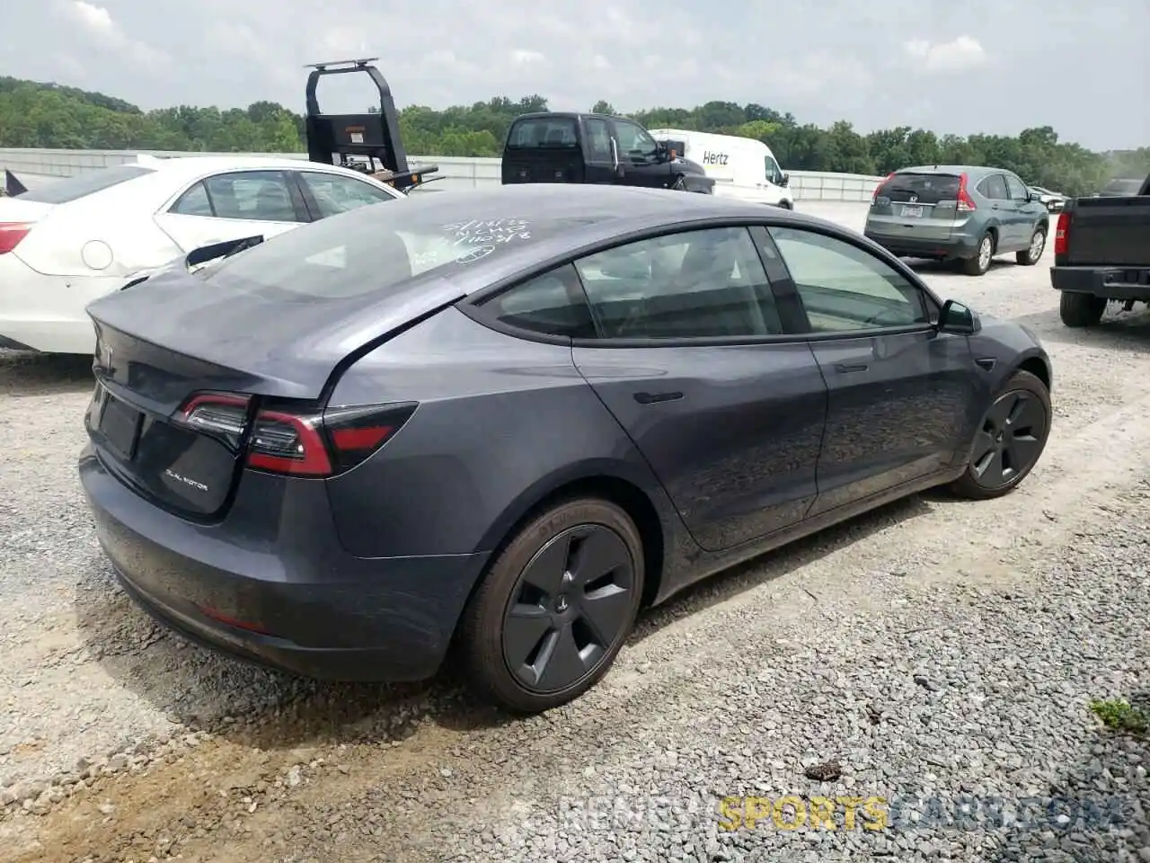 4 Photograph of a damaged car 5YJ3E1EB1NF174649 TESLA MODEL 3 2022