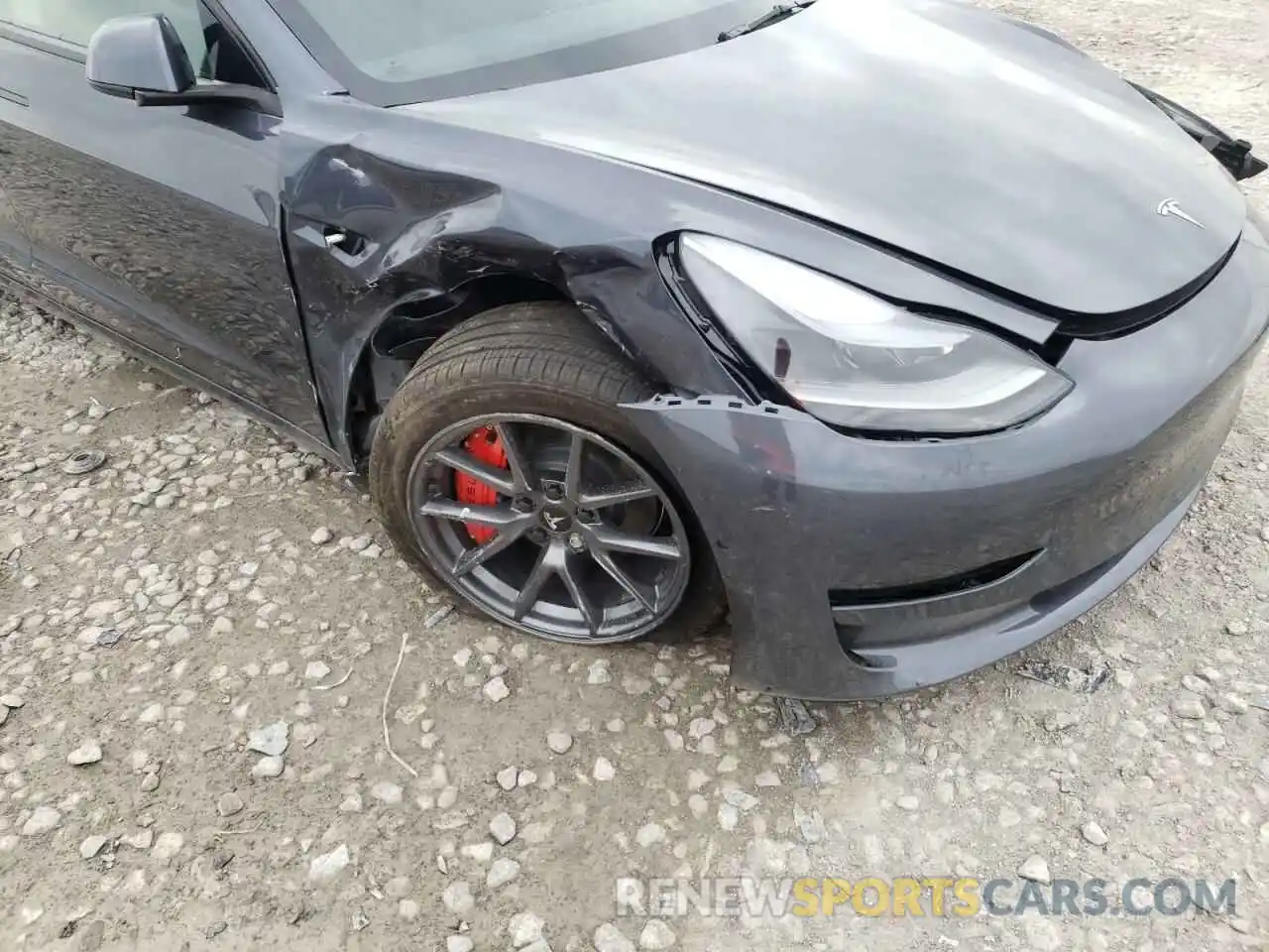 9 Photograph of a damaged car 5YJ3E1EB1NF175560 TESLA MODEL 3 2022