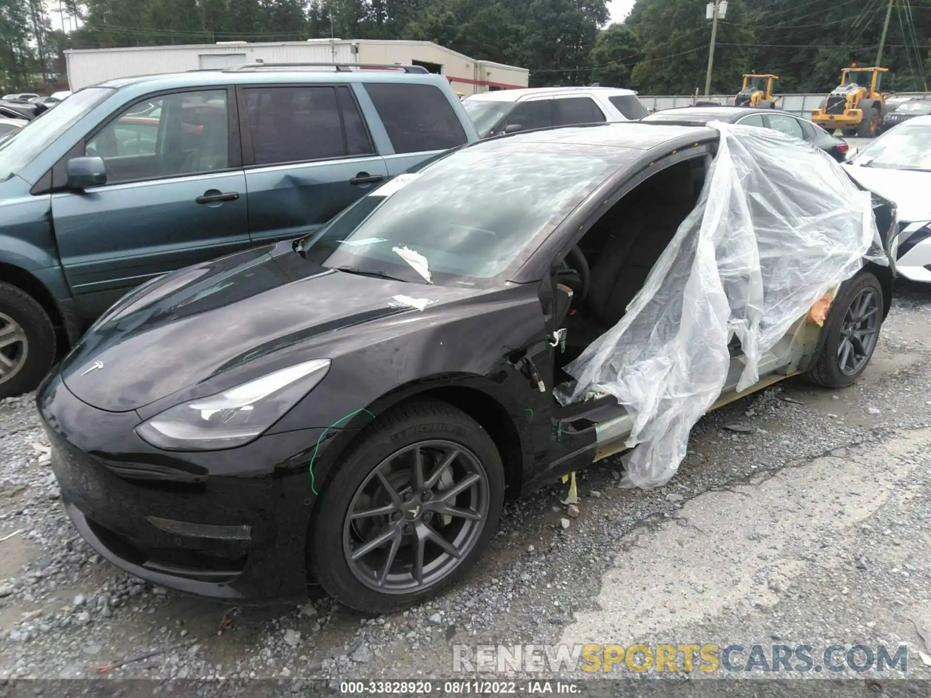 2 Photograph of a damaged car 5YJ3E1EB1NF179530 TESLA MODEL 3 2022