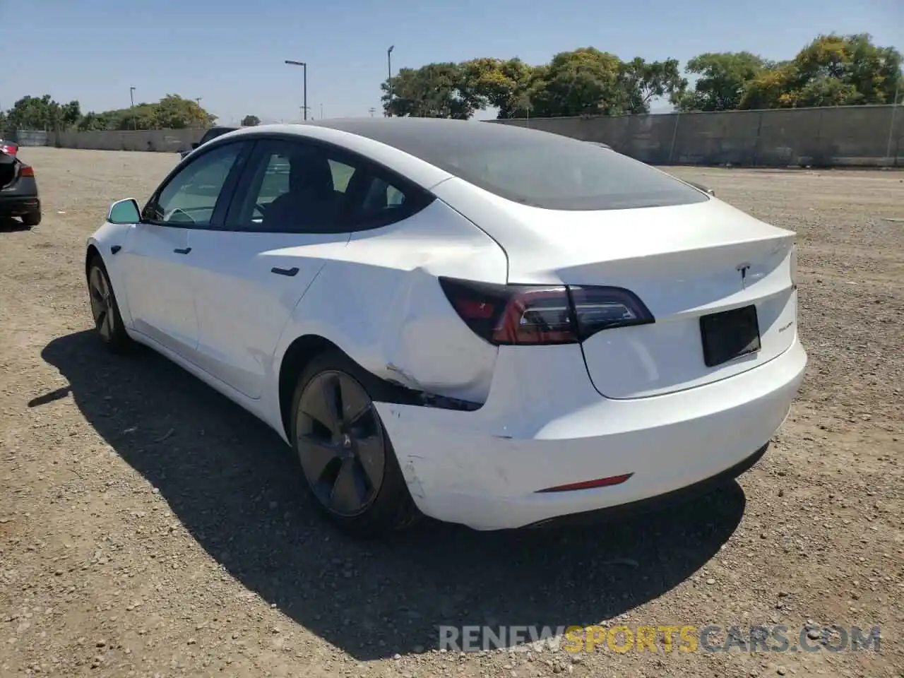 3 Photograph of a damaged car 5YJ3E1EB1NF188518 TESLA MODEL 3 2022