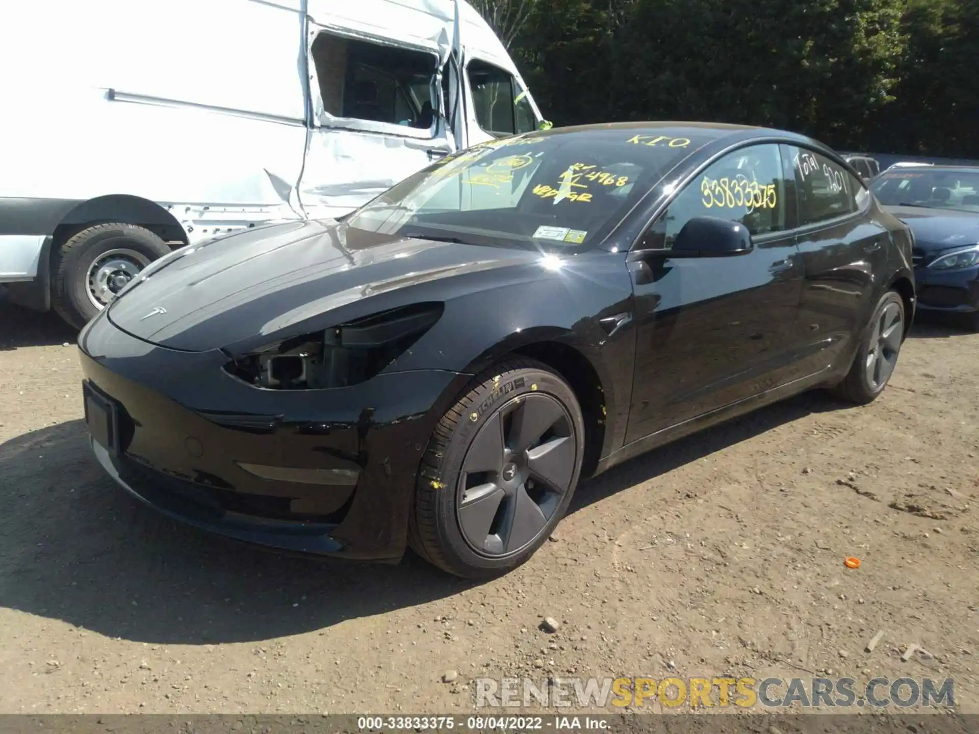 2 Photograph of a damaged car 5YJ3E1EB1NF191628 TESLA MODEL 3 2022