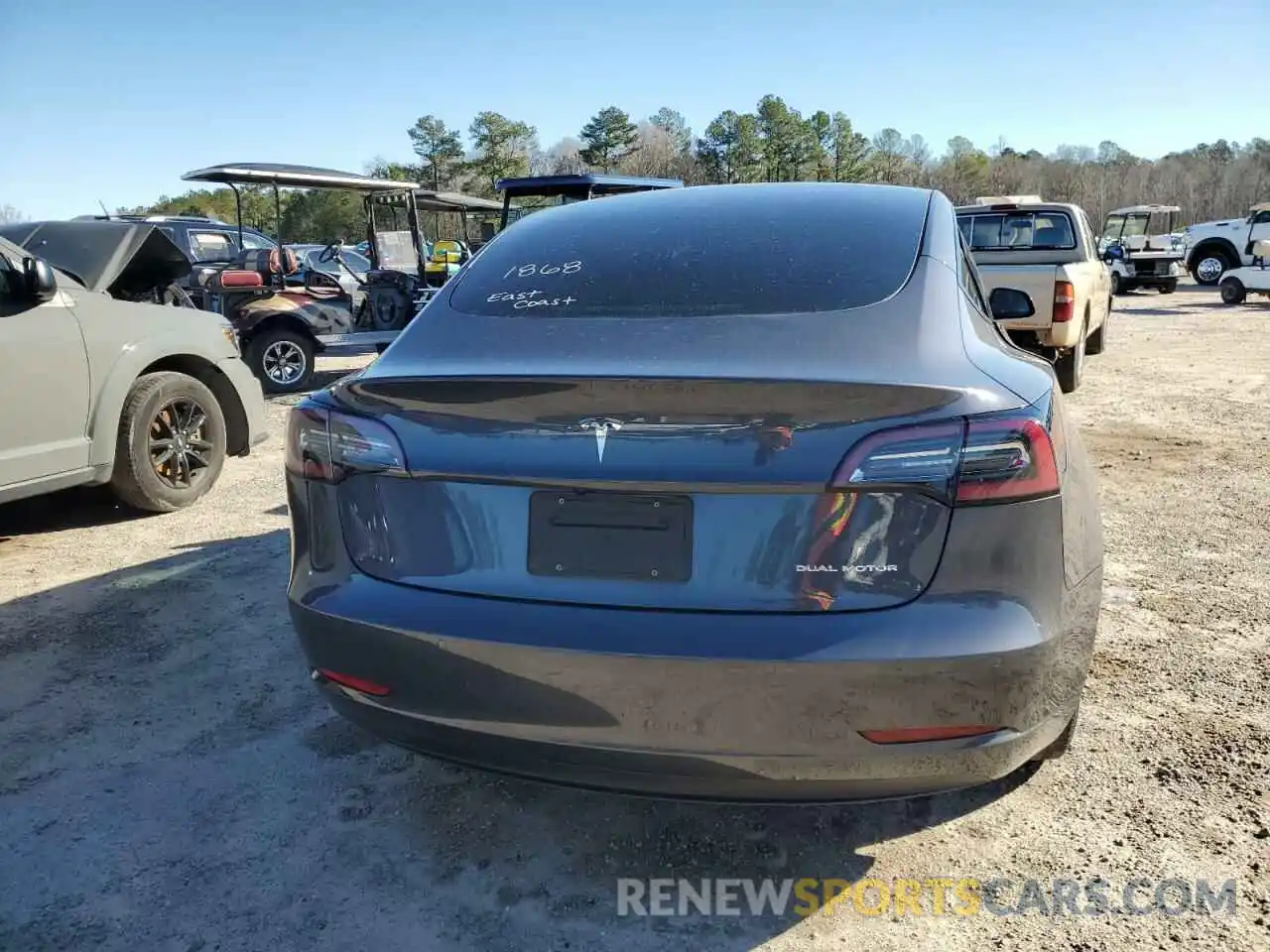 6 Photograph of a damaged car 5YJ3E1EB1NF273245 TESLA MODEL 3 2022