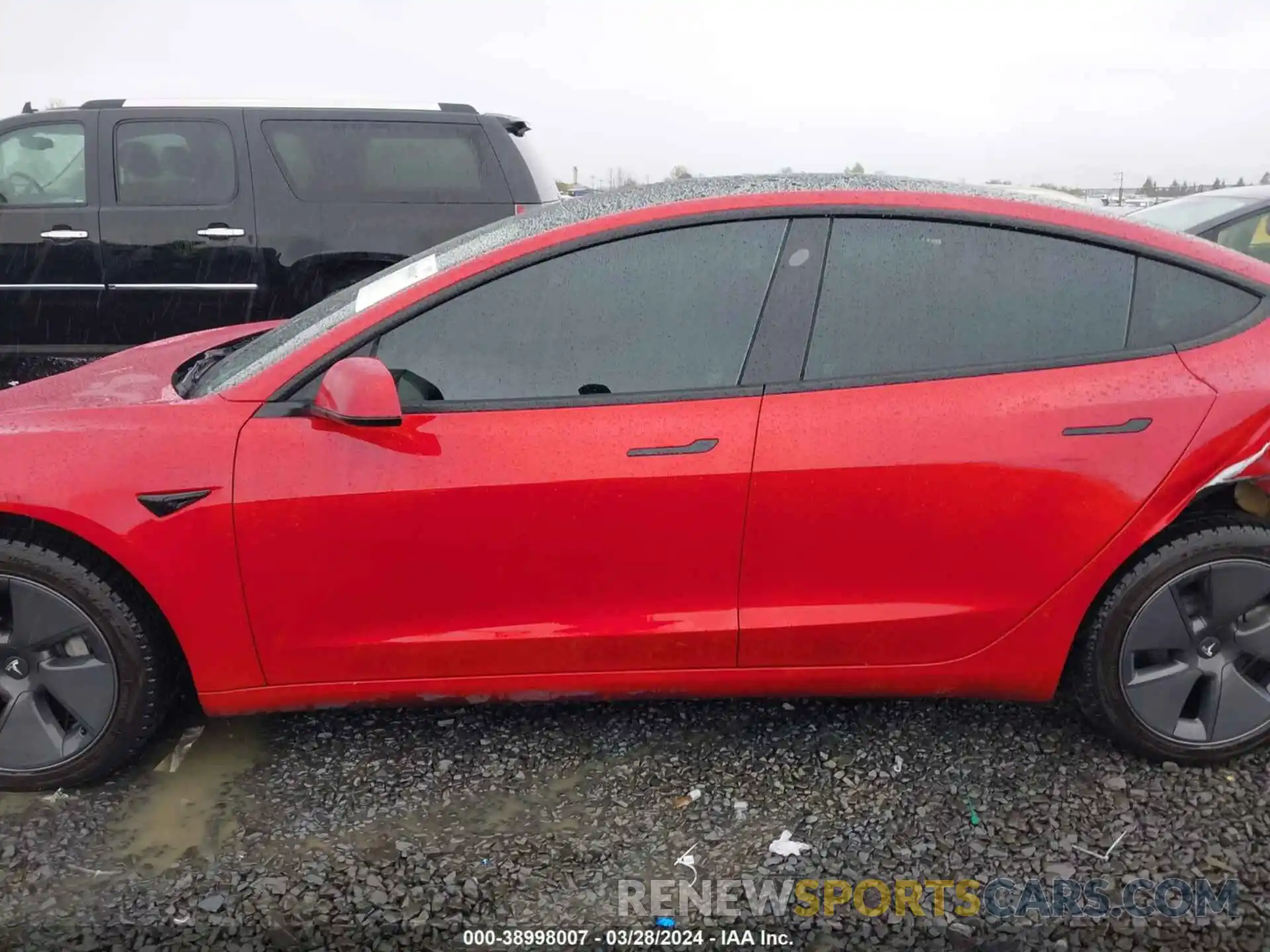 14 Photograph of a damaged car 5YJ3E1EB2NF103671 TESLA MODEL 3 2022